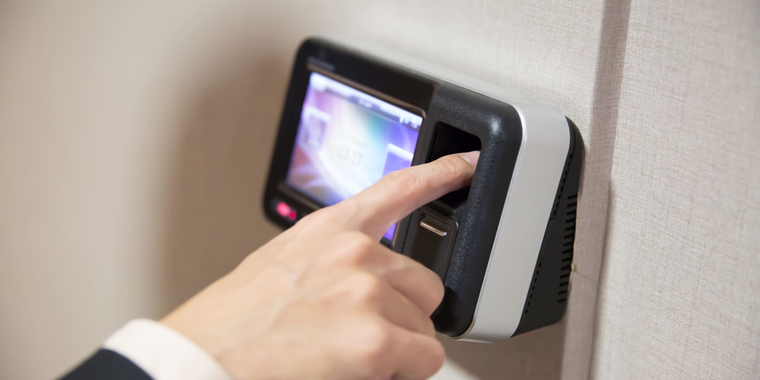 sistema de control de acceso en Valencia - seguridad