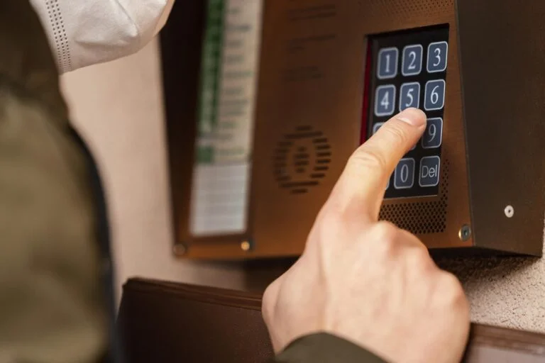 empresa de control de acceso en Valencia - entrada