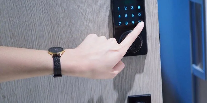 Instalar cerraduras inteligentes en Valencia - Botones